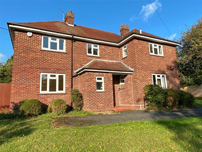 4 Bedroom Detached House To Rent In Main Road, Longfield, Kent, DA3