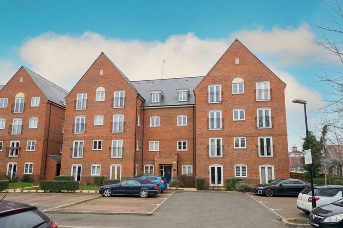 1 Bedroom Flat To Rent In Town Bridge Mill, Leighton Buzzard, LU7