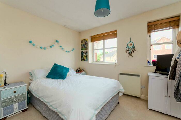 1 Bedroom Flat To Rent In Offers Court, Kingston, Kingston Upon Thames, KT1