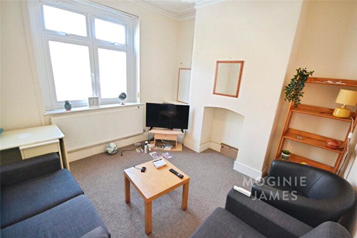 4 Bedroom Terraced House For Sale In Whitchurch Place, Cathays, Cardiff, CF24