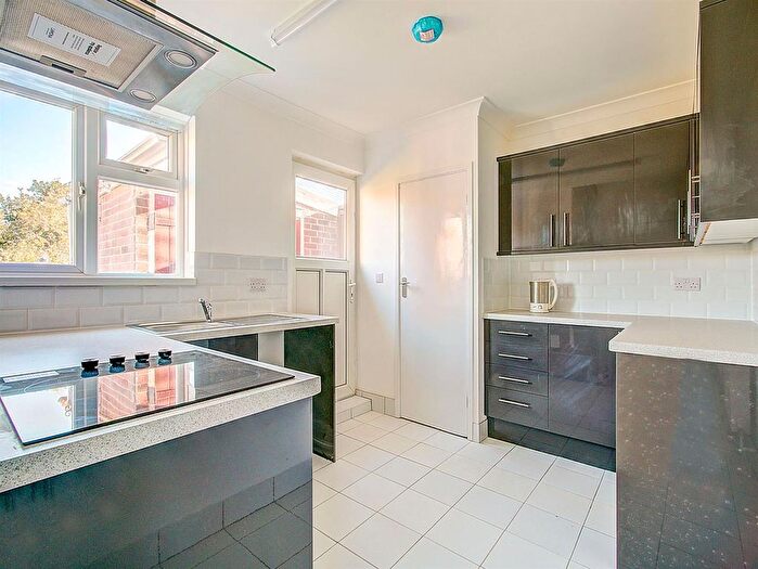 2 Bedroom Bungalow To Rent In West Drive, March, PE15