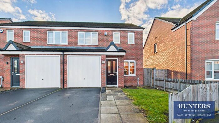 3 Bedroom Semi Detached House To Rent In Flint Road, Sunderland, SR4