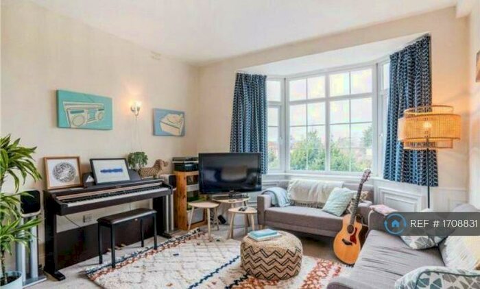 1 Bedroom Flat To Rent In Combe Park, Bath, BA1