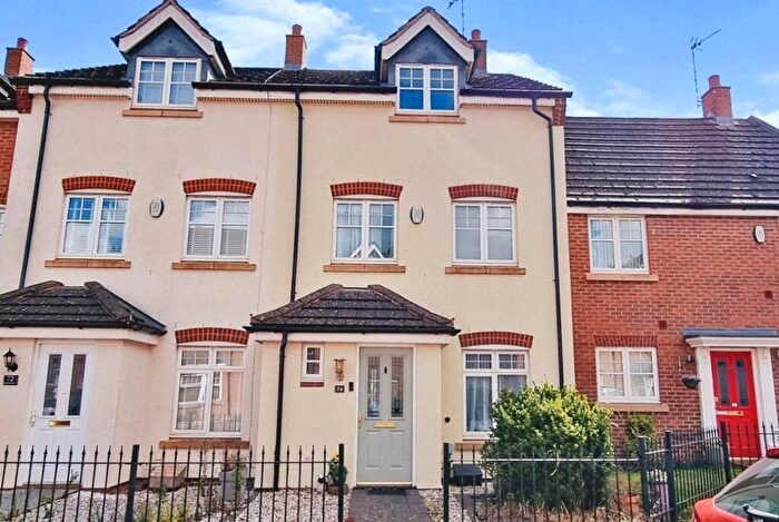 4 Bedroom Terraced House For Sale In Brandwood Crescent, Birmingham, West Midlands, B30