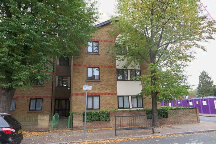 2 Bedroom Apartment To Rent In Albion Street, Rotherhithe, SE16