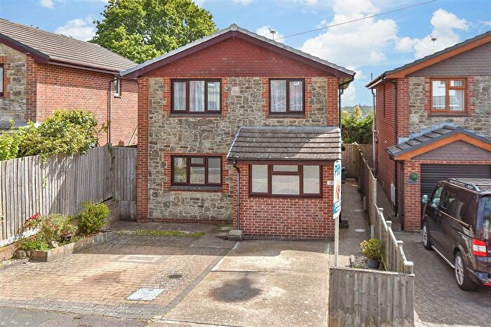 4 Bedroom Detached House For Sale In Pitt Street, Ryde, Isle Of Wight, PO33
