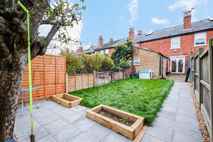 3 Bedroom House To Rent In Link Road, Birmingham, B16