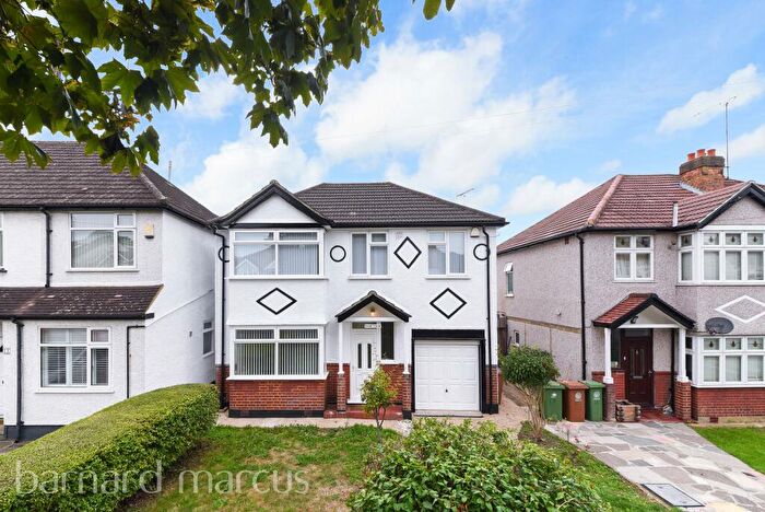 4 Bedroom House To Rent In Rose Hill Park West, Sutton, SM1
