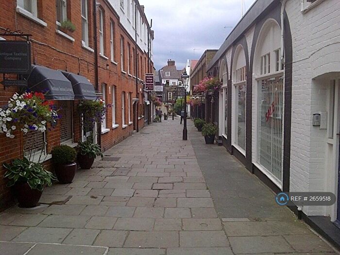 2 Bedroom Maisonette To Rent In Heath Street, London, NW3