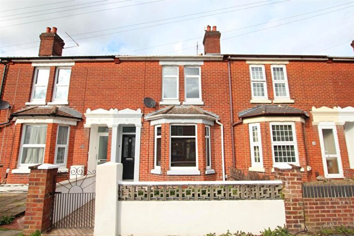 3 Bedroom Terraced House To Rent In The Crescent, Eastleigh, SO50