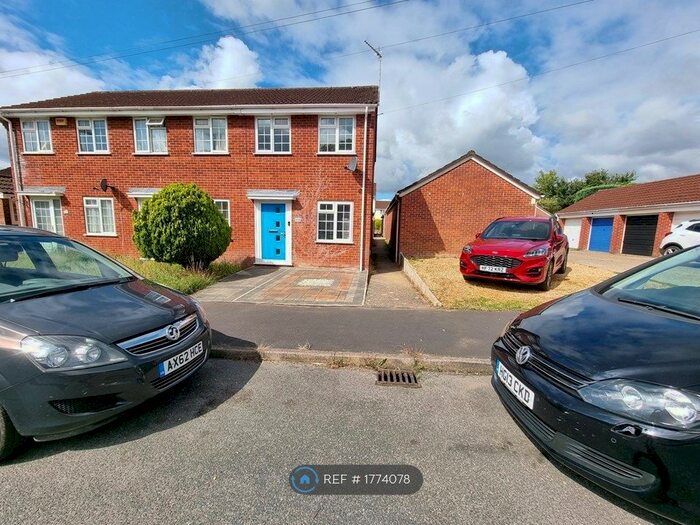 2 Bedroom Semi-Detached House To Rent In Owls Road, Verwood, BH31