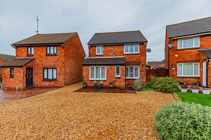 3 Bedroom Detached House For Sale In Althorp Drive, Penarth, CF64