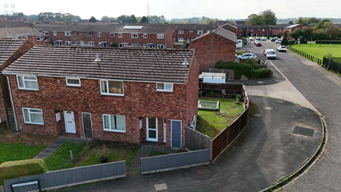 3 Bedroom Semi-Detached House For Sale In Ashbourne End, Aylesbury, Buckinghamshire, HP21