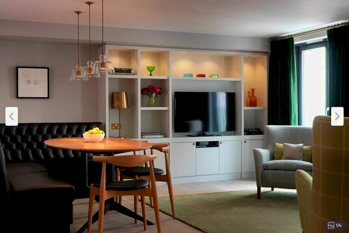 2 Bedroom Flat To Rent In Cheval Place, Knightsbridge, London, SW7