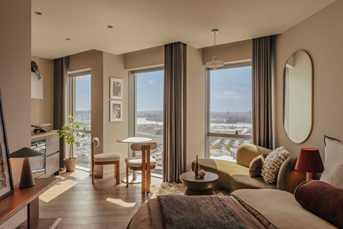 Studio For Sale In Peninsula Riverfront, Cutter Lane, Greenwich Peninsula, SE10