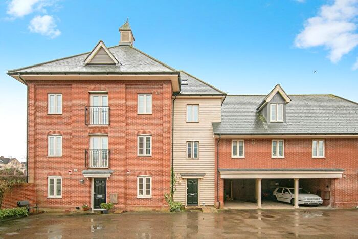 5 Bedroom Town House For Sale In Riverside Place, Colchester, Essex, CO1