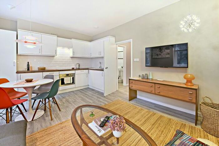 1 Bedroom Flat To Rent In New Cavendish Street, Fitzrovia, London, W1W