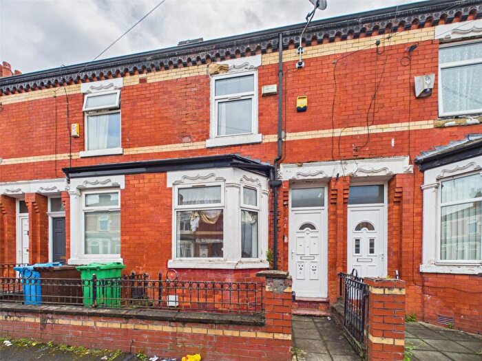 2 Bedroom Terraced House For Sale In Craig Road, Gorton, Manchester, M18