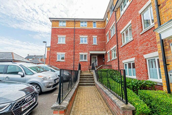2 Bedroom Flat To Rent In Ratcliffe Court, Colchester, Essex, CO4