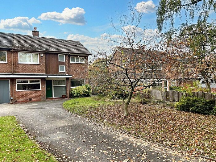 3 Bedroom Semi Detached House For Sale In Ellesmere Road, Eccles, M30
