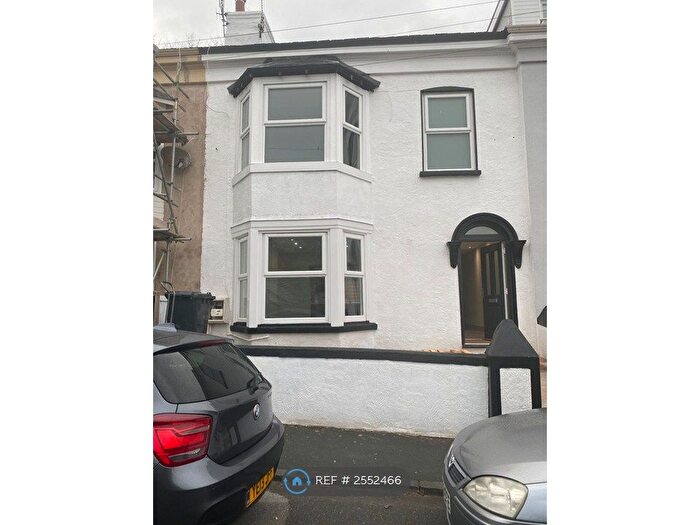 4 Bedroom Terraced House To Rent In Ty Gwyn Road, Llandudno, LL30