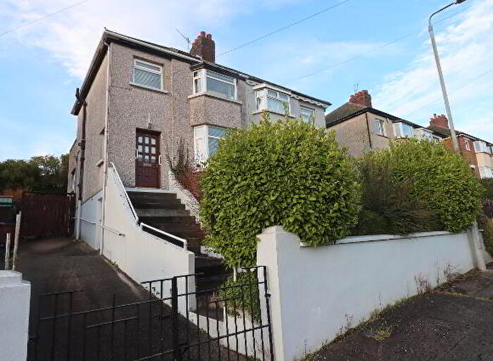3 Bedroom Semi-Detached House For Sale In Carrs Glen Park, Belfast, BT14