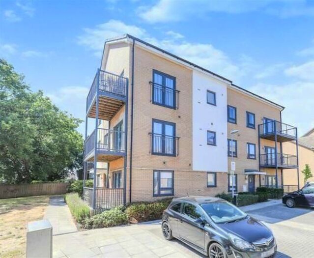 1 Bedroom Flat To Rent In Reservoir Way, Ilford, IG6