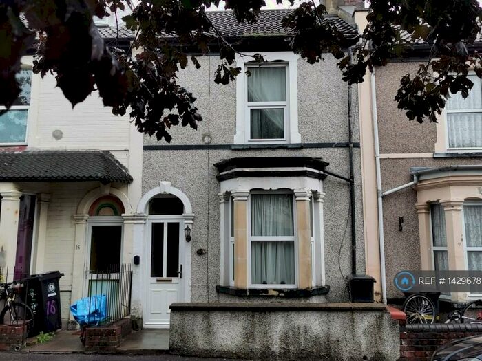 2 Bedroom Terraced House To Rent In Holmes Street, Bristol, BS5