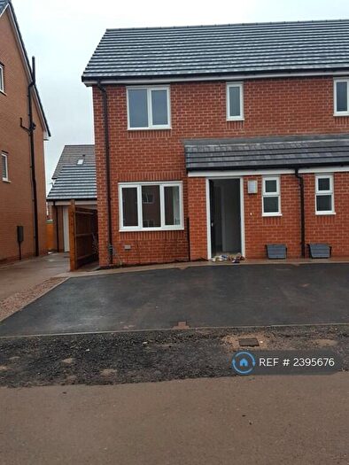 3 Bedroom Semi-Detached House To Rent In Chapman Drive, Coventry, CV6