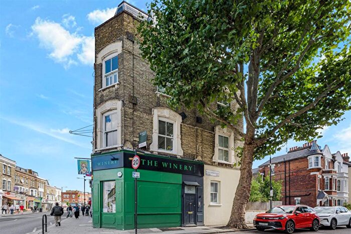 1 Bedroom Flat For Sale In Fulham Road, Fulham, SW6