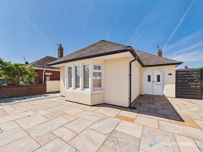 2 Bedroom Detached Bungalow For Sale In Warwick Road, St Annes, FY8