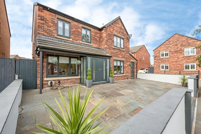 4 Bedroom Detached House For Sale In Dove Road, Mexborough, S64