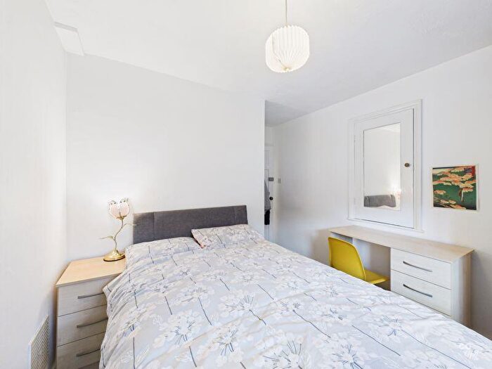 5 Bedroom Semi Detached House To Rent In The Avenue, Brighton, BN2