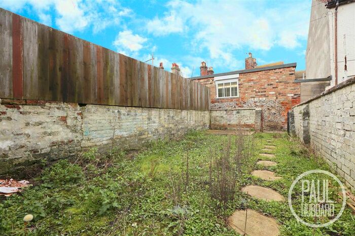 3 Bedroom Terraced House To Rent In St. Johns Road, Lowestoft, NR33