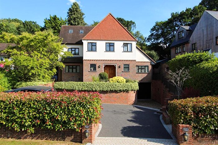 7 Bedroom Detached House For Sale In Forest Drive, Kingswood, KT20