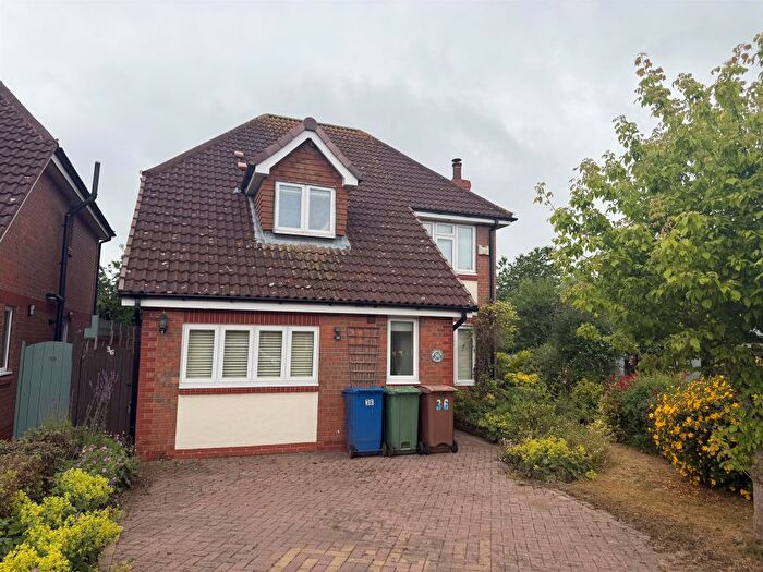 4 Bedroom Detached House For Sale In Harthill Avenue, Leconfield, Beverley, HU17