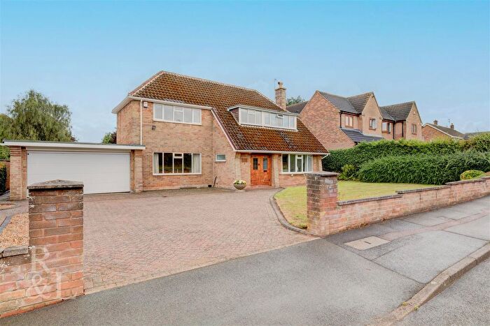 4 Bedroom Detached House For Sale In Wiiskaw House Packington, Ashby-De-La-Zouch, LE65