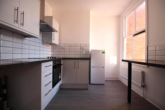 1 Bedroom Flat To Rent In Evington Road, Off London Road, Leicester, LE2