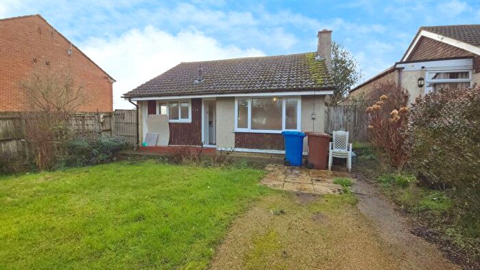 2 Bedroom Bungalow To Rent In Miller Road, OX16
