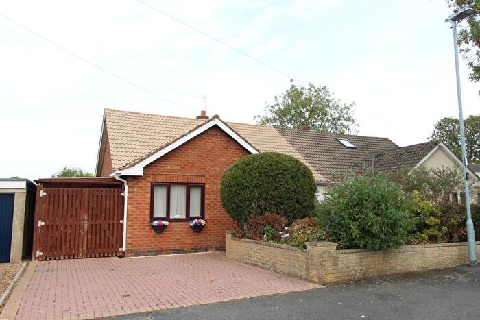 3 Bedroom Semi-Detached Bungalow For Sale In Elmhirst Road, Lutterworth, LE17