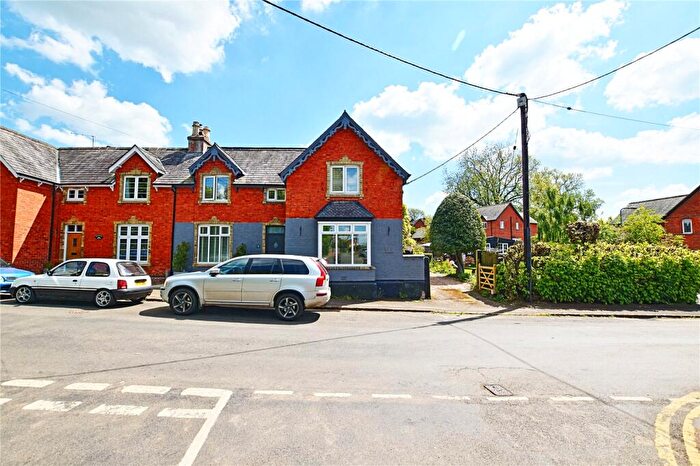 4 Bedroom Semi-Detached House For Sale In High Street, Naseby, Northampton, NN6