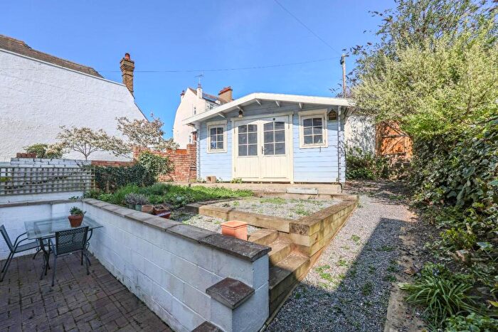 5 Bedroom Terraced House For Sale In Grand Parade, Leigh-On-Sea, SS9