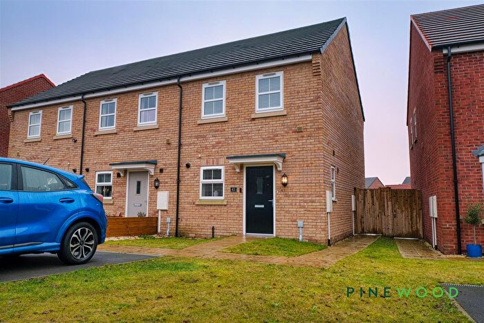 2 Bedroom Semi Detached House For Sale In Hawthorne Road, Barlborough, Chesterfield, Derbyshire, S43