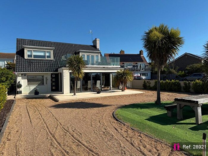 5 Bedroom Detached House For Sale In The Esplanade, Clacton-On-Sea, CO15