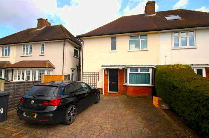 4 Bedroom Semi-Detached House To Rent In Woodbridge Hill Gardens, Guildford, GU2