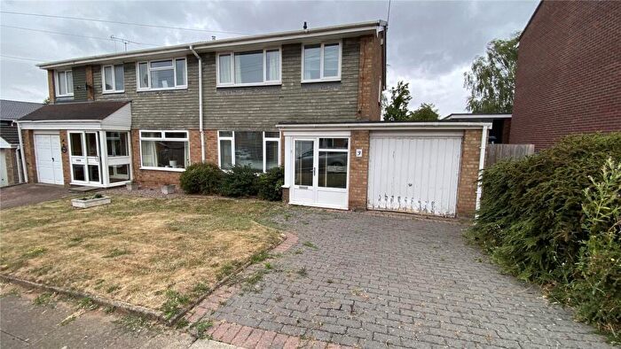 3 Bedroom Semi-Detached House For Sale In Dalby Close, Binley, Coventry, West Midlands, CV3