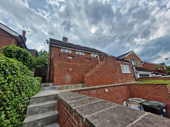 2 Bedroom Detached Bungalow For Sale In Pilkington Road, Nottingham, Nottinghamshire, NG3