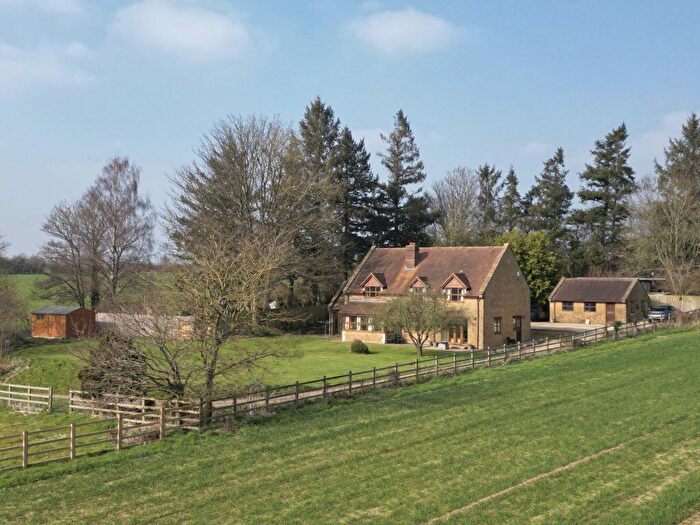 4 Bedroom Detached House For Sale In Gooseacre Lane, West Coker, Yeovil, Somerset, BA22