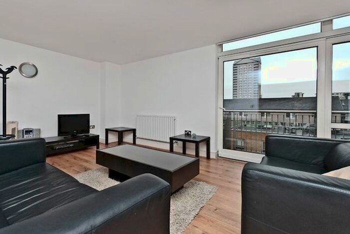 2 Bedroom Flat To Rent In Lowry House, Cassilis Road, E14