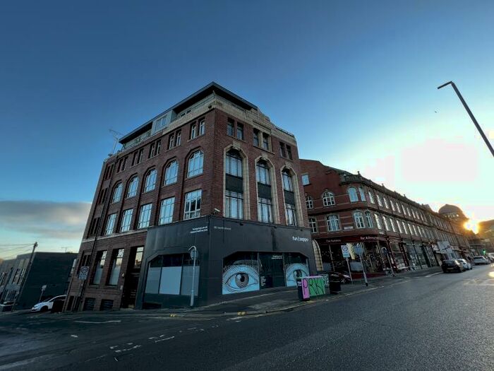 2 Bedroom Apartment To Rent In Mackintosh House, Leeds, LS2